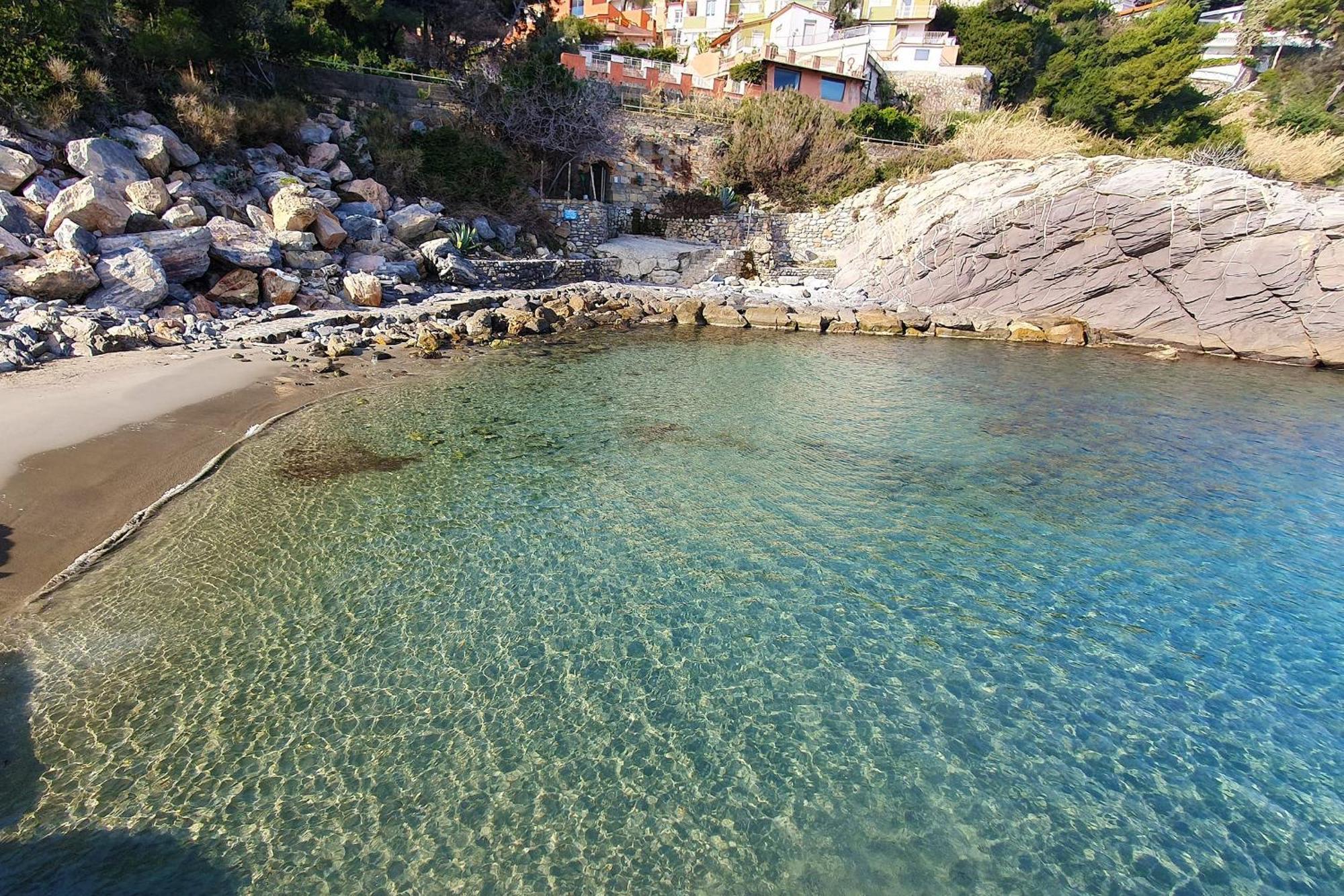 C22 Beachfront Villa - Spa Bath, Pool, Private Beach, Parking Free Marina dʼMarina dʼAndora エクステリア 写真