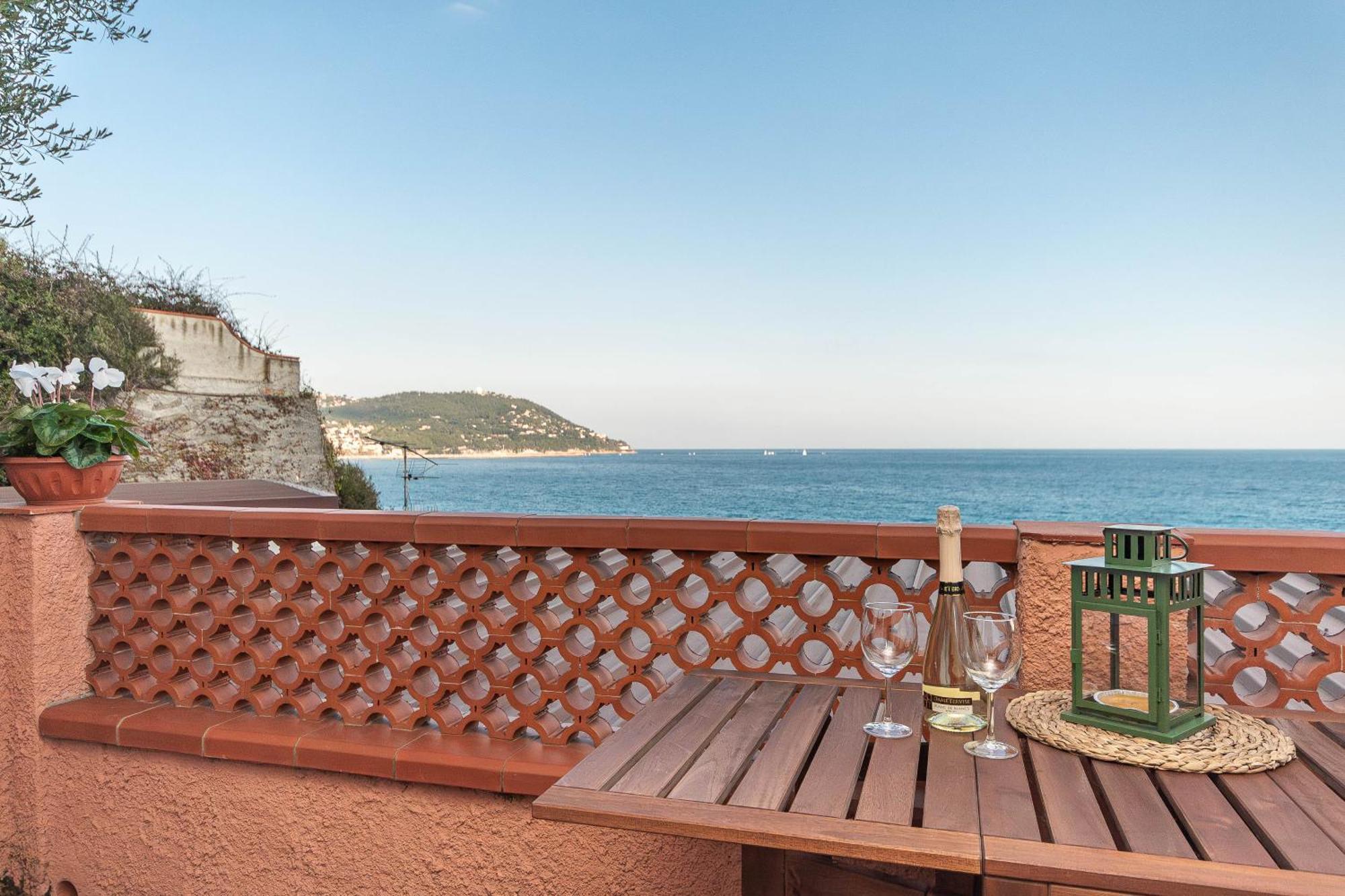 C22 Beachfront Villa - Spa Bath, Pool, Private Beach, Parking Free Marina dʼMarina dʼAndora エクステリア 写真