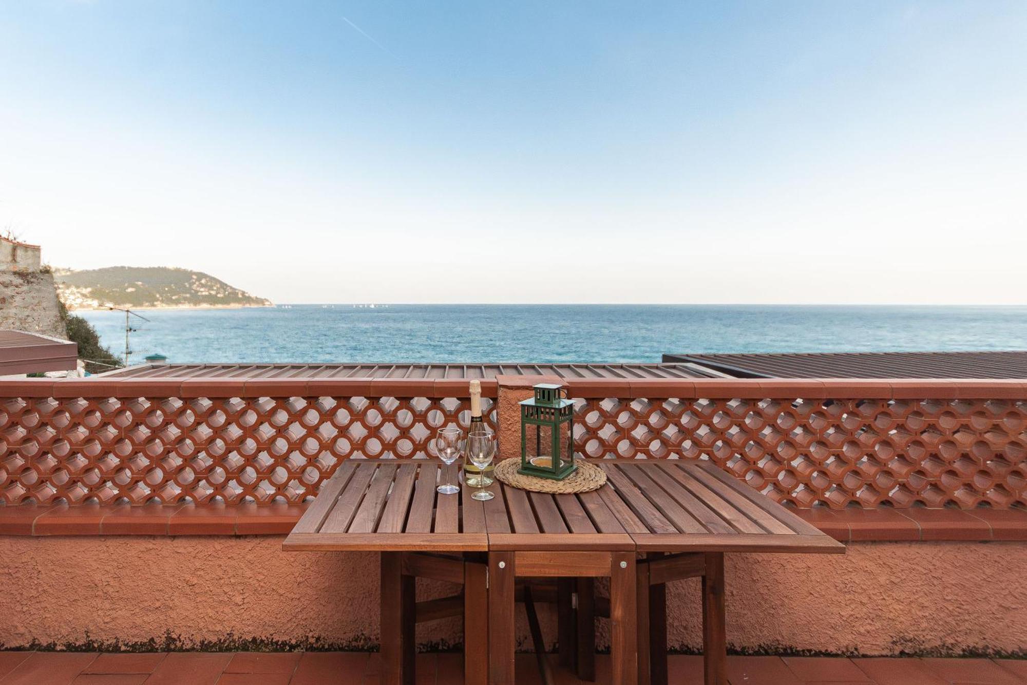 C22 Beachfront Villa - Spa Bath, Pool, Private Beach, Parking Free Marina dʼMarina dʼAndora エクステリア 写真