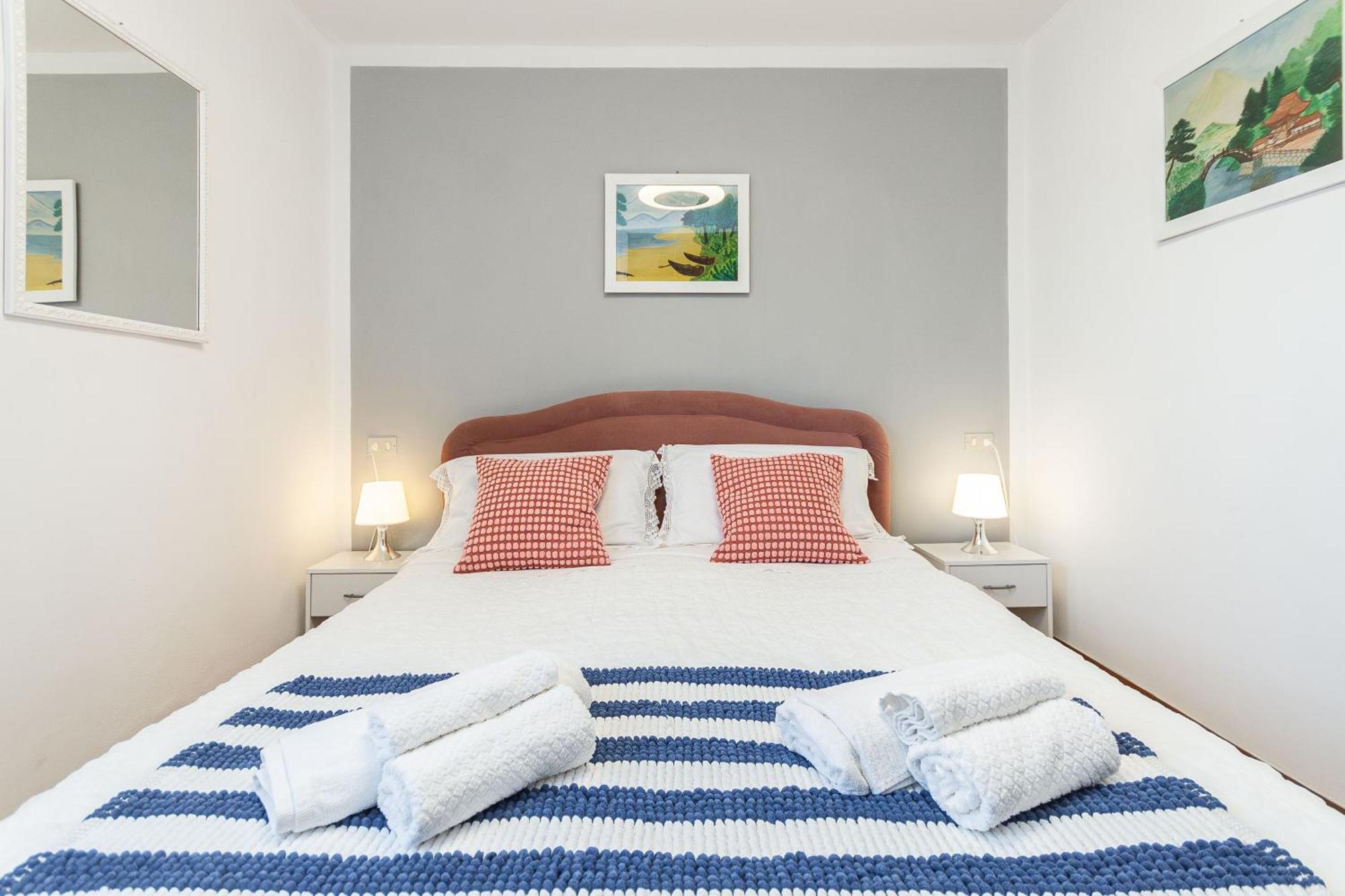 C22 Beachfront Villa - Spa Bath, Pool, Private Beach, Parking Free Marina dʼMarina dʼAndora エクステリア 写真